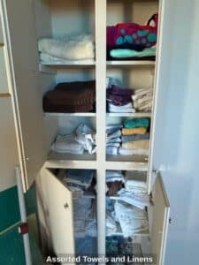 Assorted-Towels-and-Linens