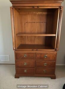 Vintage-Wooden-Cabinet