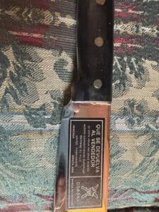 Corona-Machete-with-Decorative-El-Salvador-Sheaths-second-image