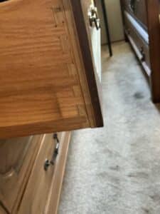 Vintage-Thomasville-Drawer-Dresser-second-image