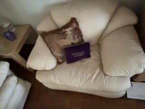 Cream-Leather-Living-Room-Set-Roche-Bobois-Style-third-image