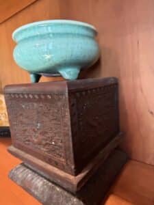 Chinese-Carved-Wood-Dragon-Stand-with-Celadon-Incense-Burner-second-image