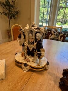 Decorative-Metal-Branch-Napkin-Weight-third-image