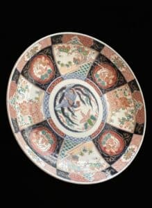 Large-Japanese-Imari-Porcelain-Charger-with-Phoenix-Motif