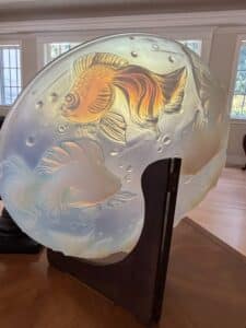 Verlys-France-Opalescent-Glass-Poissons-Plate-second-image
