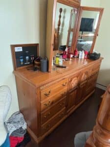 Pine-Triple-Dresser-with-Trifold-Mirror
