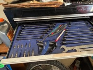 SS-Professional-Tool-Set-with-Tool-Chest-second-image-1