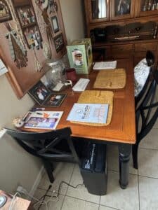 Set-of-Five-Black-X-Back-Dining-Chairs