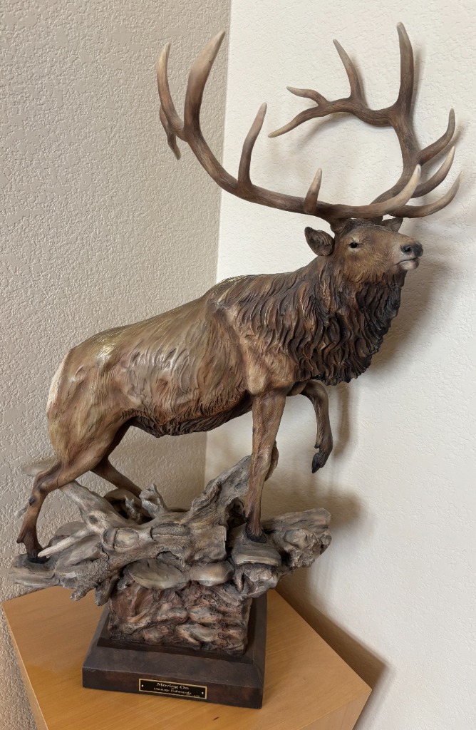 Lakewood Cowboy Gear, Bronze Statues, Leather furniture and much more Blue Moon Estate Sale