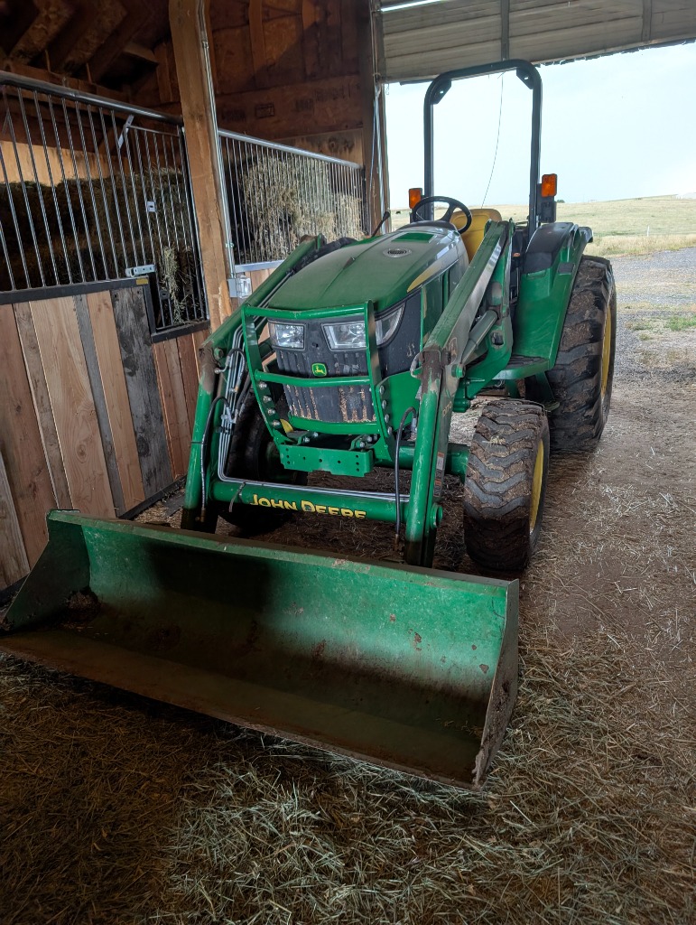 Elizabeth Tractors, Jeeps, Horse Saddlery & Tack, Decor and more Blue Moon Estate Sale