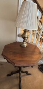 Antique-Octagonal-Pedestal-Table-with-Lamp