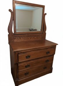 Antique-Tiger-Oak-Dresser-with-Mirror
