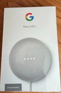 Assorted-CDs-and-Electronics-Bundle-second-image