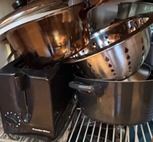 Assorted-Cookware-Proctor-Silex-Toaster-and-Checkerboard-Cake-Pans