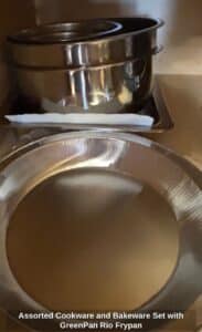 Assorted-Cookware-and-Bakeware-Set-with-GreenPan-Rio-Frypan-fourth-image