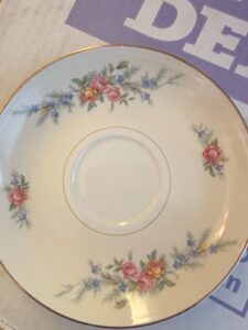 Homer-Laughlin-Eggshell-Nautilus-China-Set-third-image
