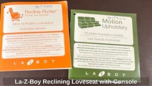 La-Z-Boy-Reclining-Loveseat-with-Console-second-image