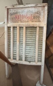 National-Washboard-Co.-The-Brass-King-Top-Notch-Washboard