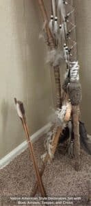 Native-American-Style-Decorative-Set-with-Bow-Arrows-Teepee-and-Cross-third-image