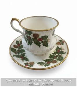 Queens-Fine-Bone-China-Teacup-and-Saucer-Yuletide-Pattern