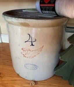 Red-Wing-Union-Stoneware-Crocks-second-image