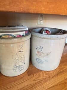 Red-Wing-Union-Stoneware-Crocks-third-image