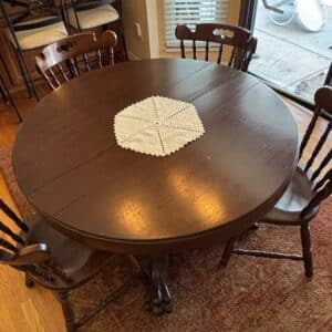 Round-Pedestal-Dining-Table-with-Four-Chairs-second-image