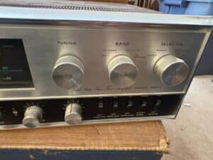 Sansui-Stereophonic-Tuner-or-Amplifier-Model-A-third-image
