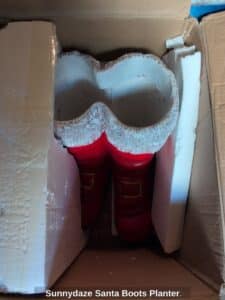 Sunnydaze-Santa-Boots-Planter