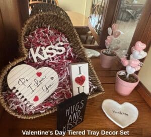 Valentines-Day-Tiered-Tray-Decor-Set