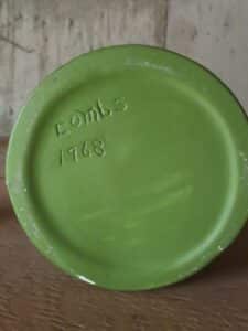 Vintage-Mexican-Mariachi-Figurine-Combs-second-image