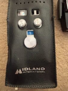Vintage-Midland-International-CB-Radio-B-with-Microphone-second-image
