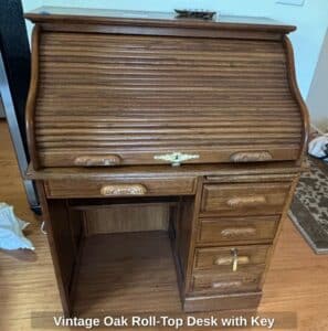 Vintage-Oak-Roll-Top-Desk-with-Key