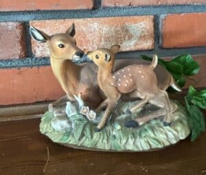 Vintage-Porcelain-Deer-Mother-and-Fawn-Figurine