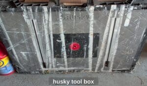 husky-tool-box