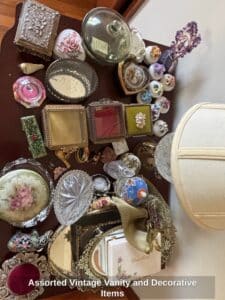 Assorted-Vintage-Vanity-and-Decorative-Items-1