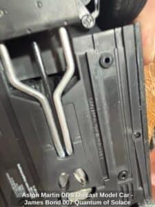 Aston-Martin-DBS-Diecast-Model-Car-James-Bond-Quantum-of-Solace-fourth-image