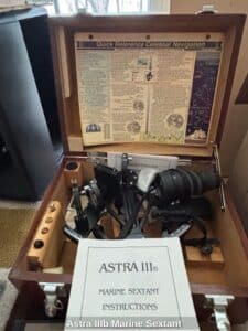 Astra-IIIb-Marine-Sextant-second-image