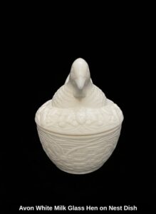 Avon-White-Milk-Glass-Hen-on-Nest-Dish-second-image