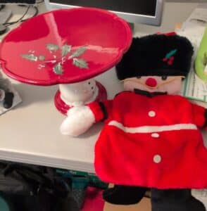 Christmas-Soldier-Nutcracker-Plush-Toy-with-Holly-Cake-Stand