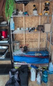 Chrome-Wire-Shelving-Unit-with-Assorted-Items