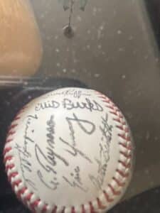 Colorado-Rockies-Inaugural-Season-Signed-Baseball-and-Bat-Display-third-image