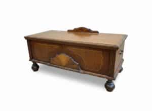 Crouse-Cedar-Chest-with-Seal-Tite-Lid-third-image
