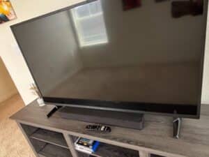 Insignia-inch-K-UHD-HDR-Roku-Smart-TV