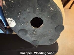 Kokopelli-Wedding-Vase-fourth-image