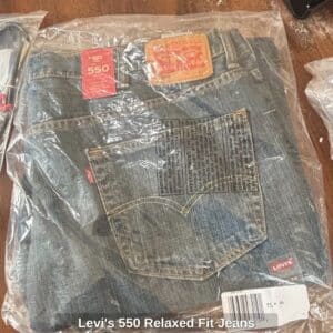 Levis-Relaxed-Fit-Jeans