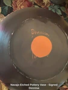 Navajo-Etched-Pottery-Vase-Signed-Dennisa-third-image