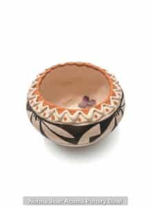 Norma-Jean-Acoma-Pottery-Bowl-second-image