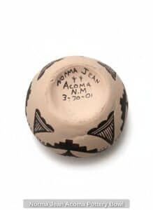 Norma-Jean-Acoma-Pottery-Bowl-third-image