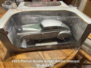 Pierce-Arrow-Silver-Arrow-Diecast-Model-Car